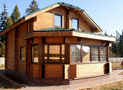 Двухэтажный дом из бруса 192х145 с верандой и балконом 0