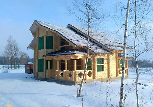 Объект №35Д: домокомплект двухэтажного дома из бруса с террасой и каминным залом 1